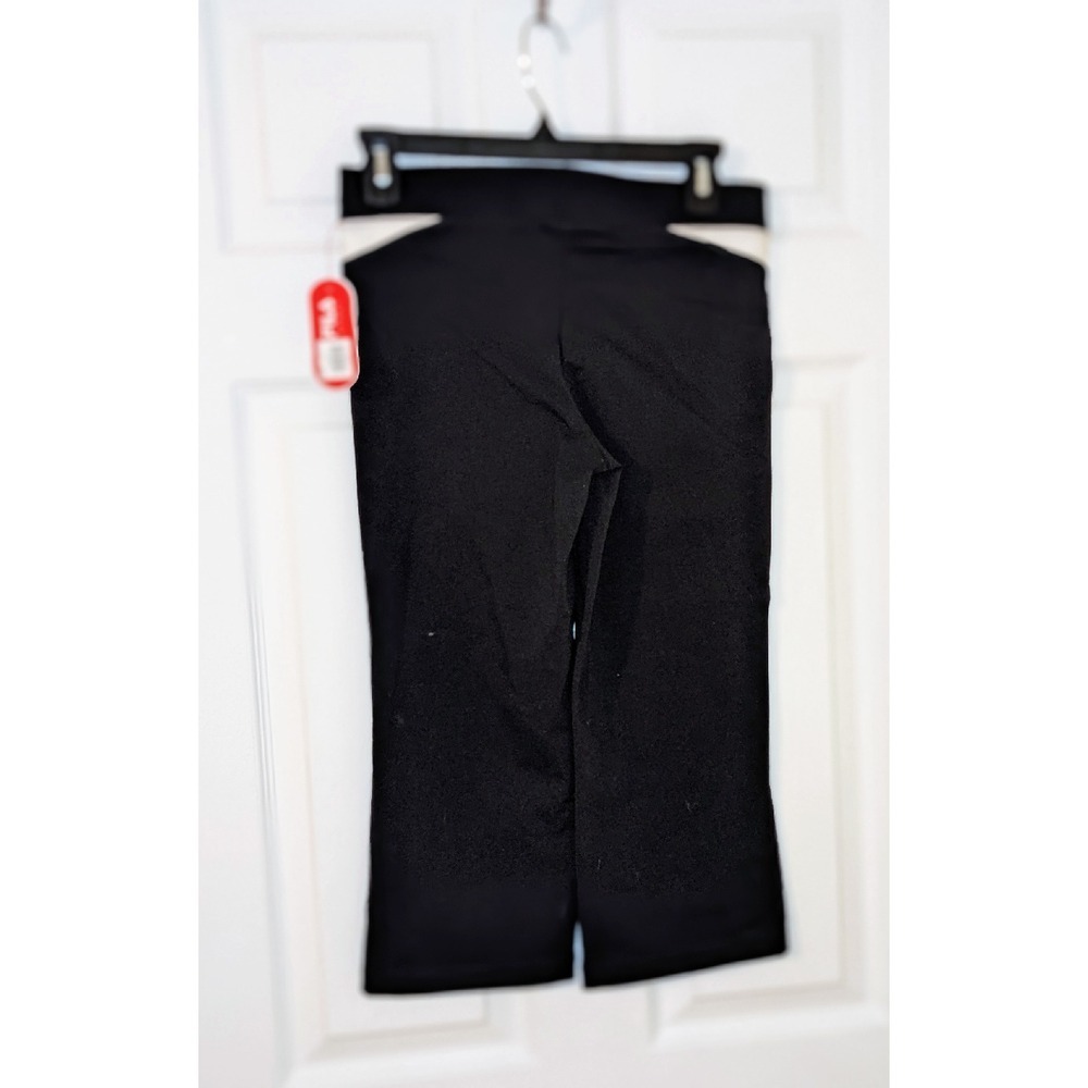 Fila Sport Capri Leggings Focus Fitness Black White XS NWT $40 MSRP